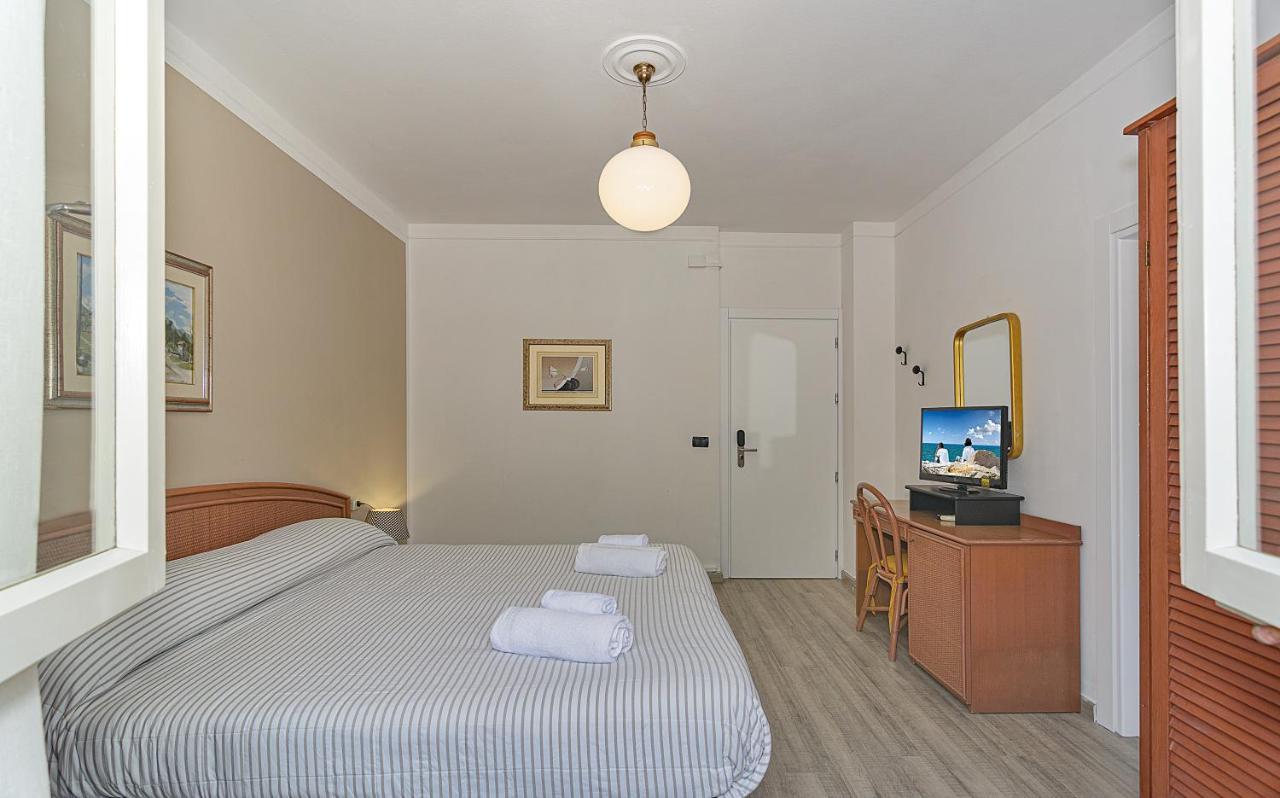 Hotel Ambra Forte dei Marmi Ngoại thất bức ảnh