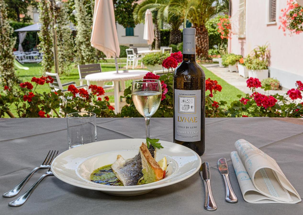 Hotel Ambra Forte dei Marmi Ngoại thất bức ảnh